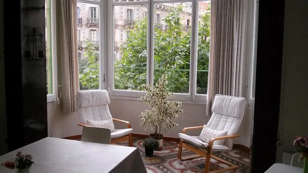 Guest house Hostal Eixample Barcelona
