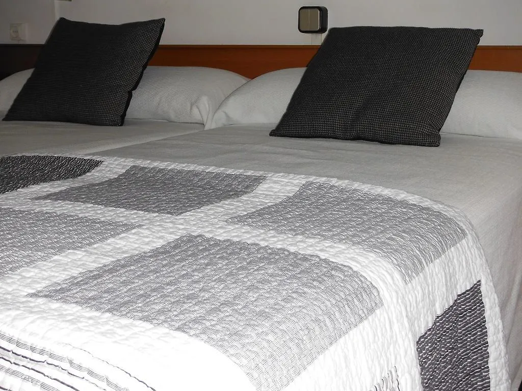 Hostal Eixample Barcelona Guest house