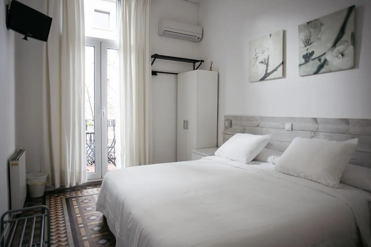 Guest house Hostal Eixample Barcelona