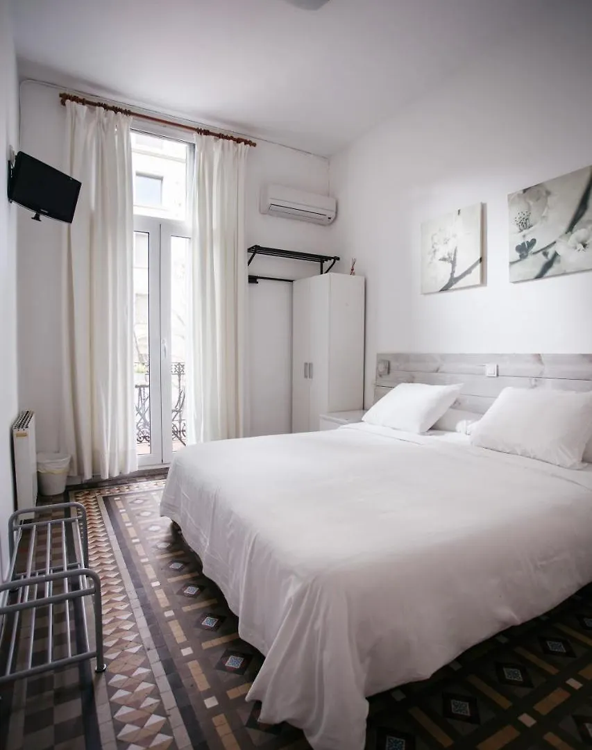 Hostal Eixample Barcelona 2*,